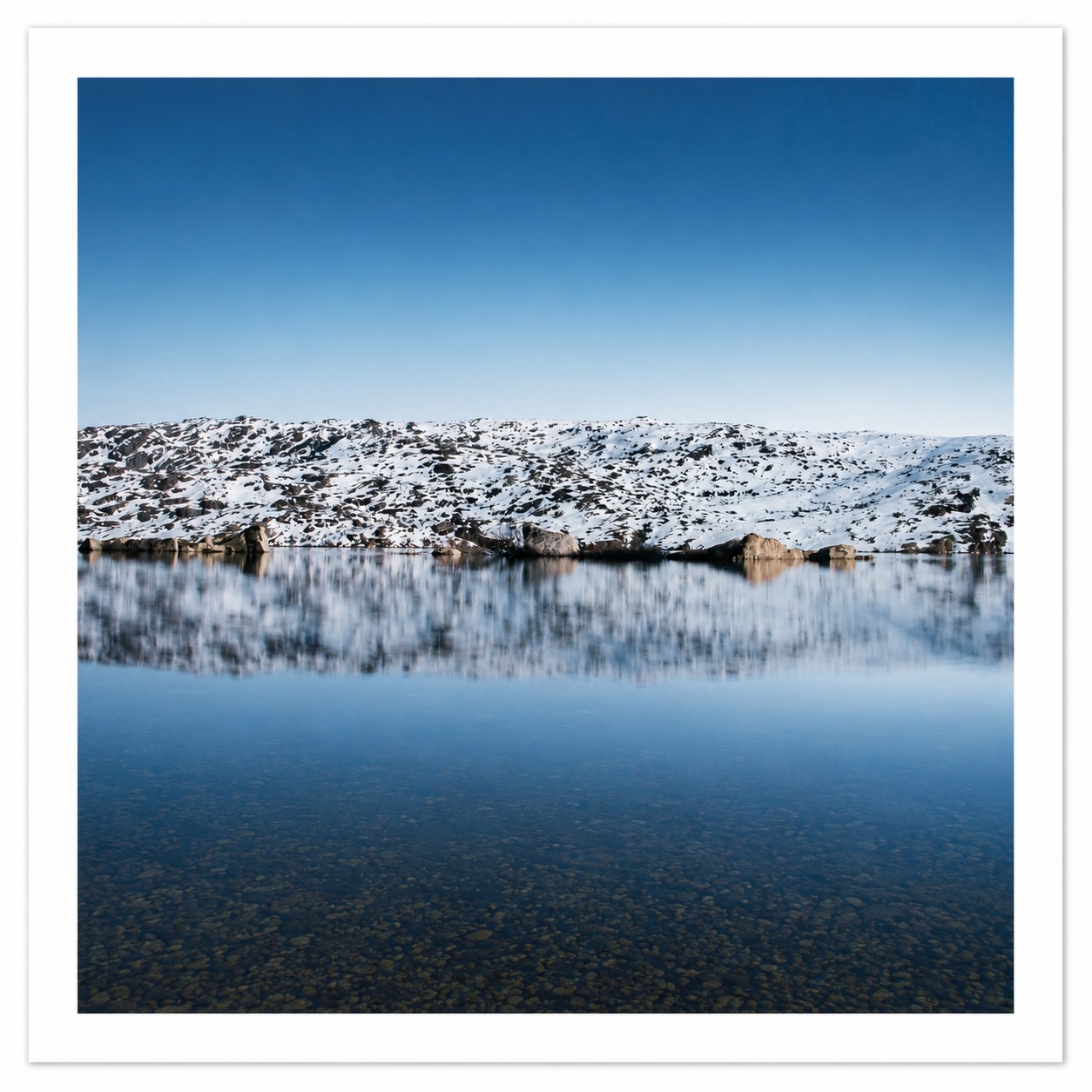 Curral-do-Negro-Campsite-Serra-da-Estrela-Lagoa-Comprida-Neve-print_Ricardo-Rocha-Unsplash